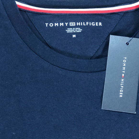 Men’s NWT Tommy Hilfiger Long Sleeve Crewneck Sz S - Picture 3 of 7